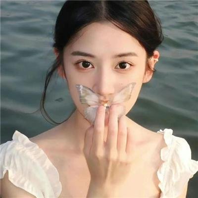 杀鱼十年我是总裁白月光